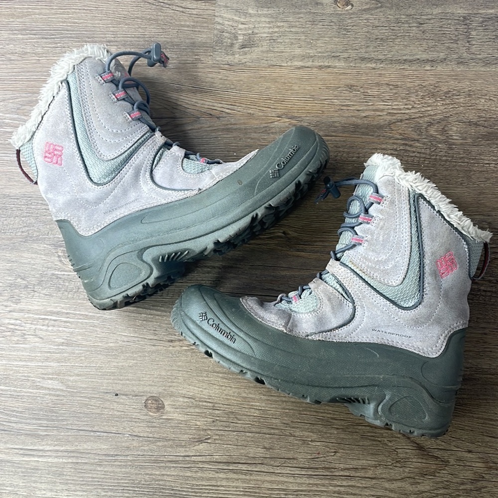 Columbia Girls 100 Grams Waterproof Winter Snow Boots, Grey Pink, size 6